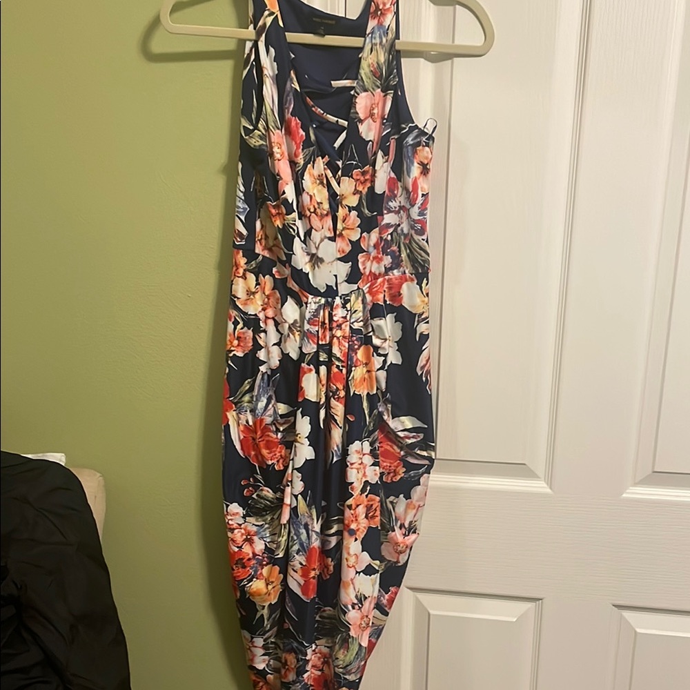 Miss Avenue Blue and Cream Garment